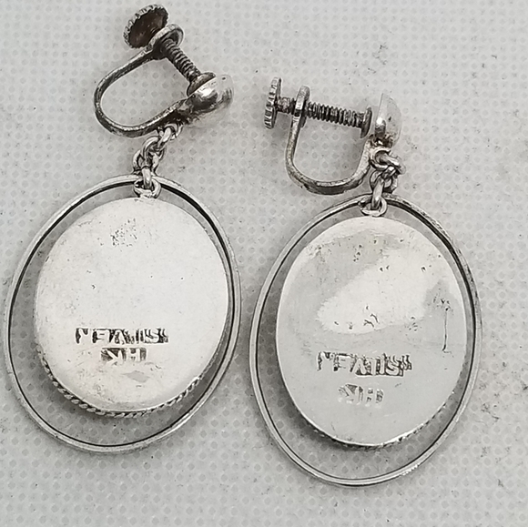 1940s STERLING SILVER & MOTHER OF PEARL HONG KONG SCREW BACK DROP EARRINGS - Picture 4 of 5